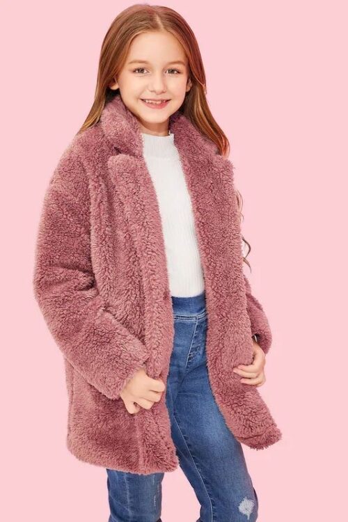 Manteau en fausse fourrure